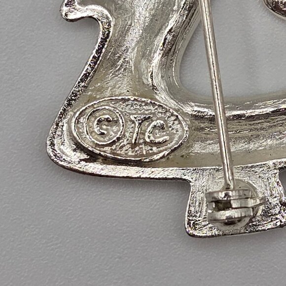 VTG Brooch 2PC Set Christmas Tree Star Prayer Angel Faux Pearl Silver Tone Pins - Picture 3 of 11